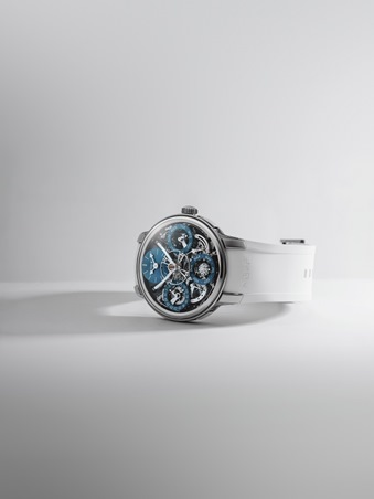 اخترنا لك إصدارين استثنائيين من الساعات الفخمة